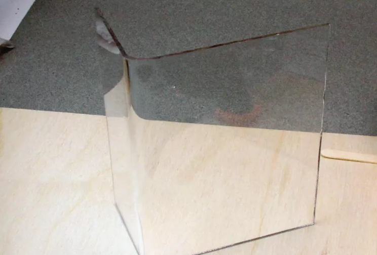 How to Bend Sheet Acrylic or Plexiglass With Simple Tools